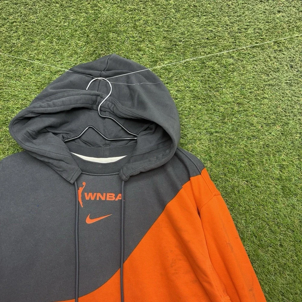 WNBA Hoodie Mens Medium Black Orange Basketball Nike Dri Fit Standard Issue